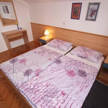 Barisic 4 By Interhome *